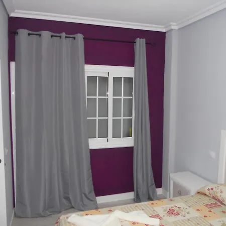 Ryan Tenerife Low Cost Holiday home